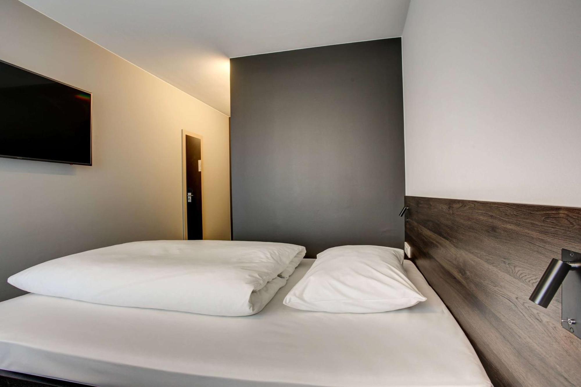 Centro Parkhotel Stuttgart Ostfildern Esterno foto
