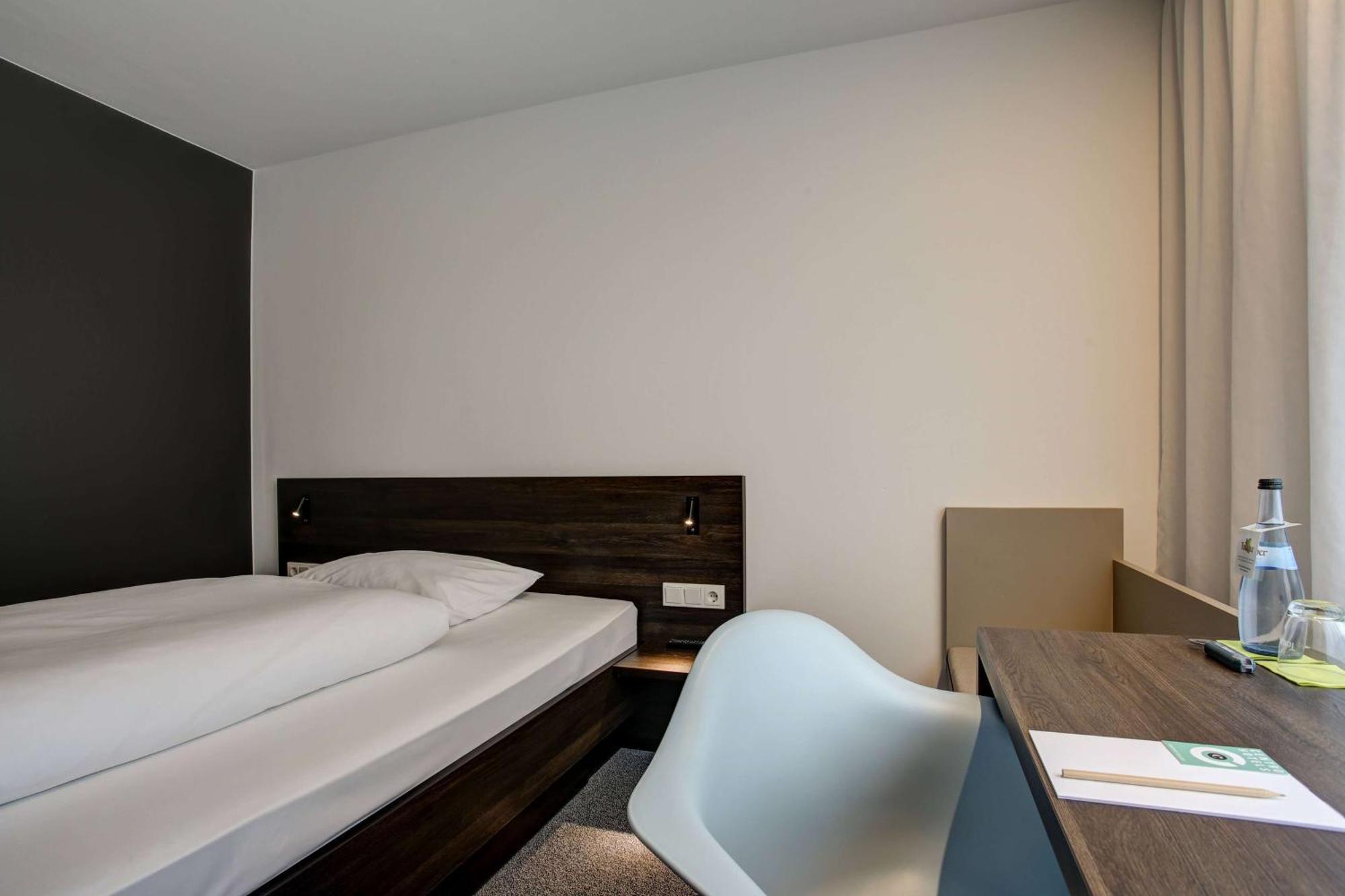 Centro Parkhotel Stuttgart Ostfildern Esterno foto